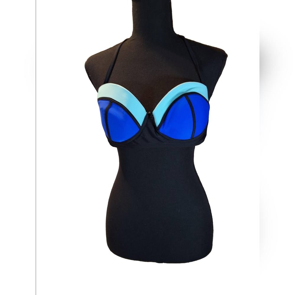 Brighten Up Your Summer with this OP Stylish Blue and Black Women's Bikini Top!